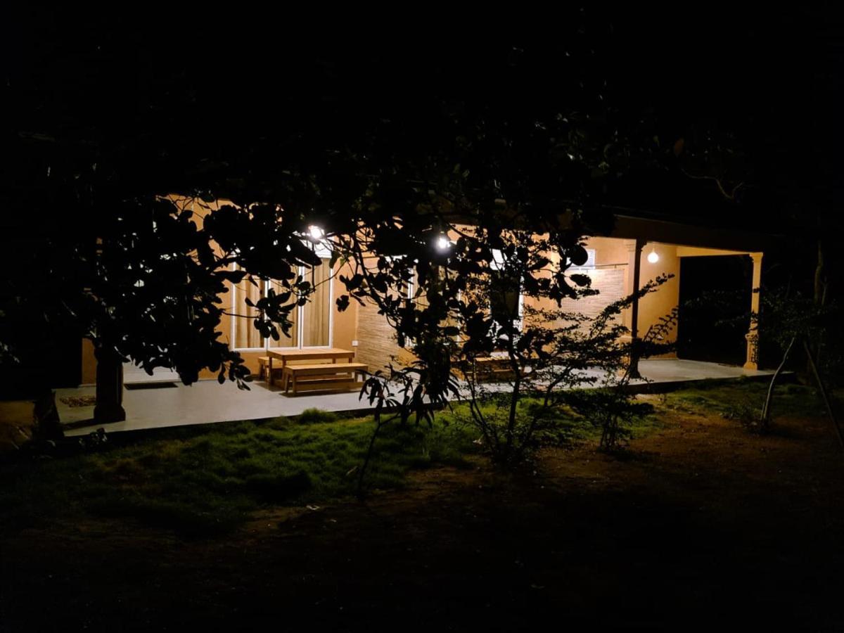 Wilpattu Wildhideaway Hotel Galkadawala Exterior photo
